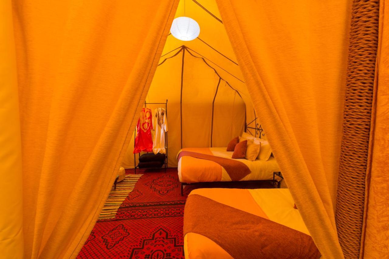 Luxury Bega Camp Hotel Merzouga Exterior foto